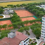 Brama Village * Aprilia Marittima