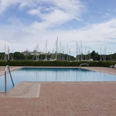 ヴィラ Brama Village