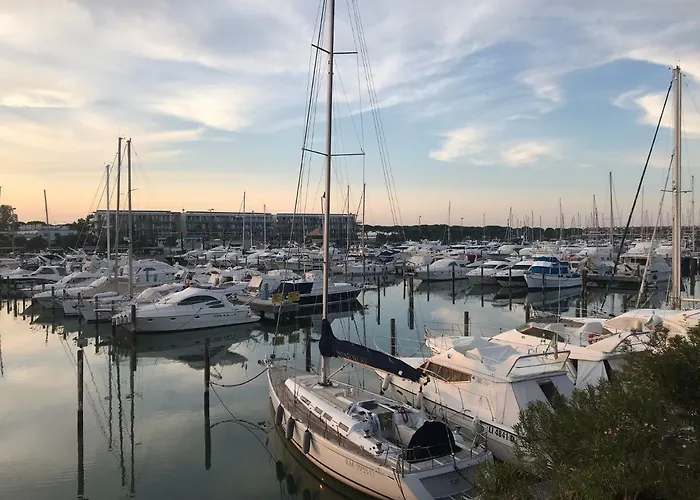 Villa Brama Village *